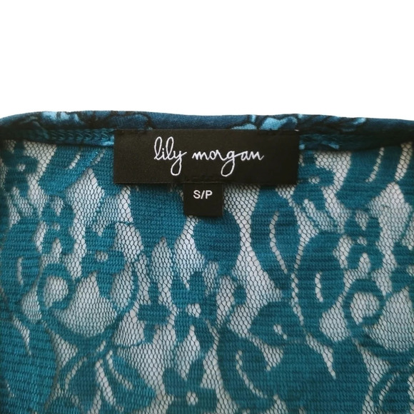 Lily Morgan Floral Teal Top  with Lace Back S - Picture 8 of 9